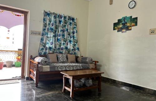 Tiruchanur Apartment | Nature's Nest Homestay Tirupati close to Sri Padmavathi Ammavari Temple Tiruchanur close to toll road connecting all highways just behind Taj Tirupati and easy access to Garuda fly-over to Tirumala