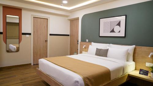 Vasanth Nagar Hotel | Olive Hotel Millers Road by Embassy Group