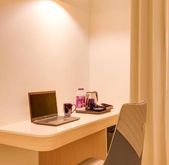 Vijayawada Hotel | Keys Lite by Lemon Tree Hotels, Krishna, Vijayawada