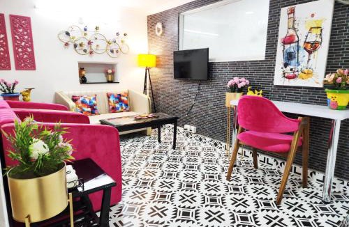 Greater Kailash Apartment | Air Purifier -Economical Cozy 1BHK Prime Location 1