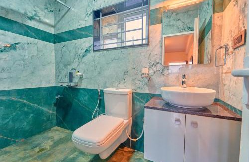 West Mere Resort | Ooty Blossom Retreat by VOYE HOMES