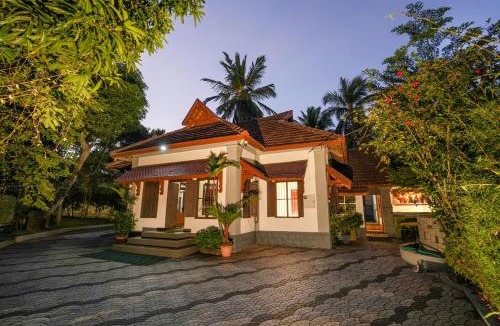 Kovalam House | Pop Tavern Private Pool Villa Kovalam by VOYE HOMES