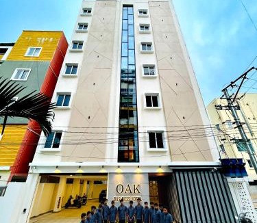 Kondapur Hotel | Oak Business Hotel