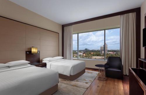 Edapalli Hotel | Kochi Marriott Hotel, LuLu International Shopping Mall