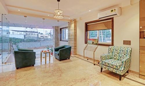 Chikkajala Hotel | Treebo Emora Grand - Near Bangalore Airport