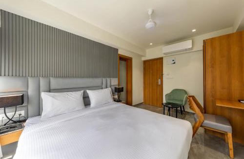 Ellis Bridge Hotel | Hotel Nalanda