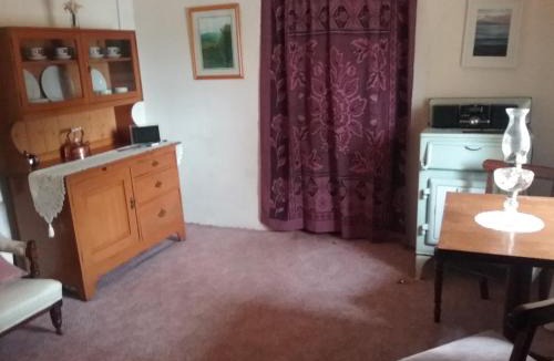 Marrangaroo Bed & Breakfast | Fernbrook Cottage