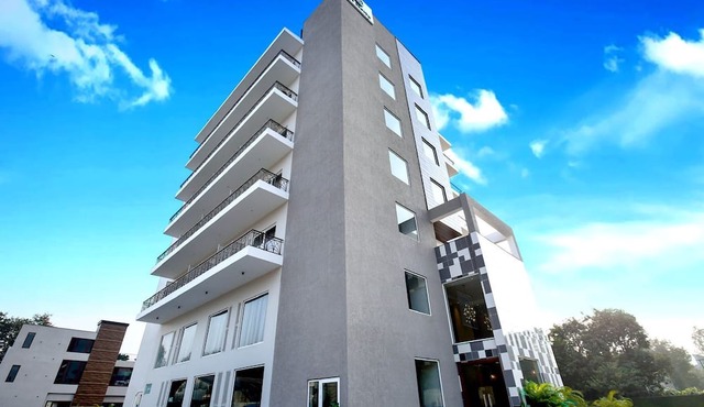 The Zenith - A Hotel By Hot Millions