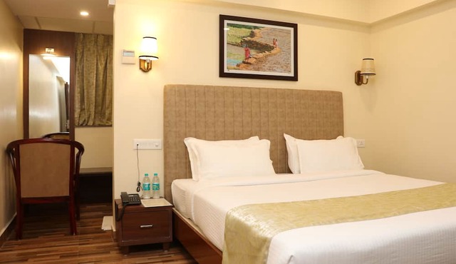 Gadiraju Palace Convention Centre & Hotel