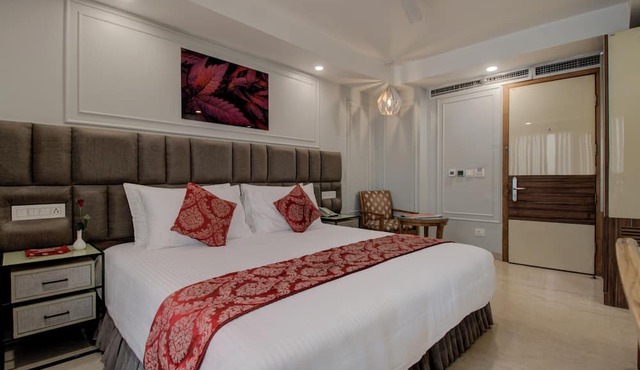 Iris Park Hotel
