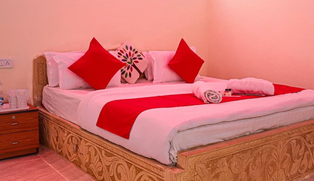 Shiv Tara Desert Camp