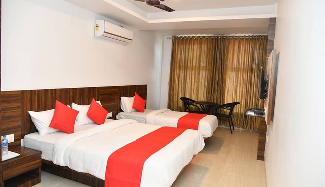 Hotel Royal Orbit