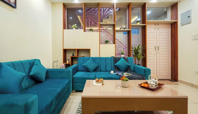 Hillshades Retreat by Alaya Stays 6BHK