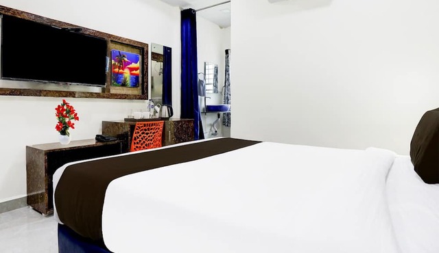 Deluxe With Twin Bed Bluemoon Hotel