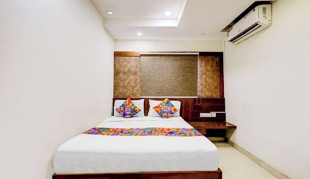 Fabhotel Olive Grand