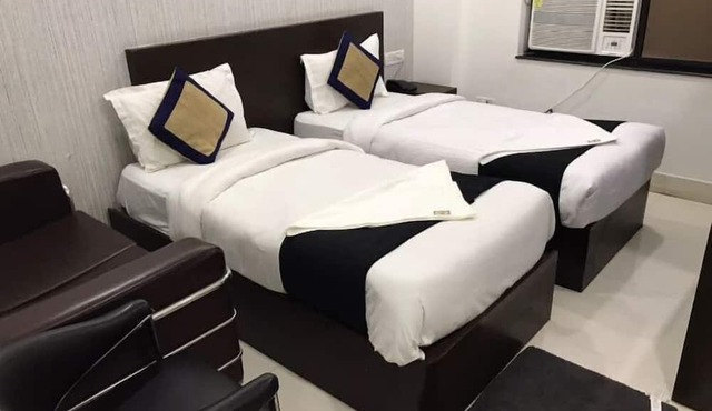 Hotel Siam International Karol Bagh New Delhi