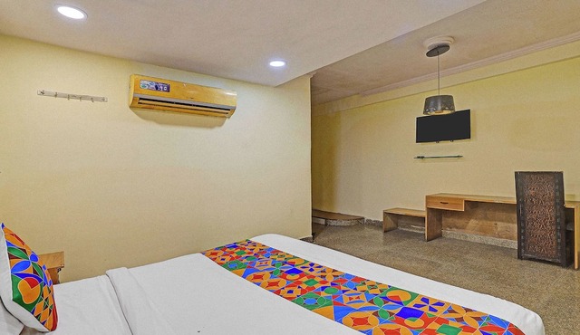 Fabhotel Silver Inn Residency