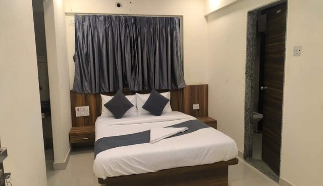 Hotel Ratna Residency