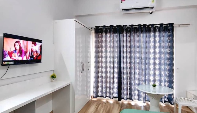 Delux Suite in Greater Noida