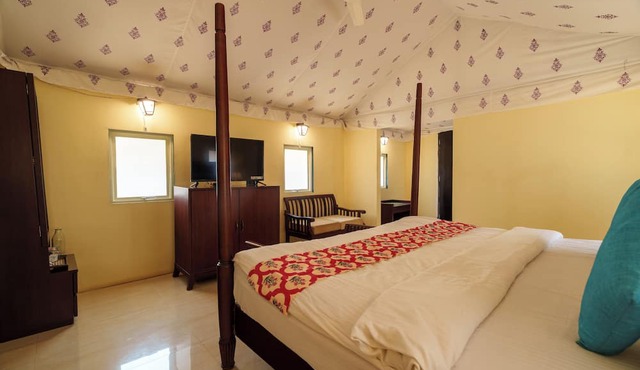 Alaya Stays Nehamrit Glamping Cottage