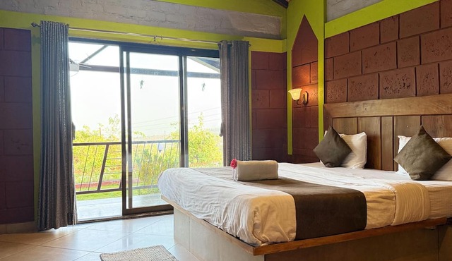 Royal Stone Resort