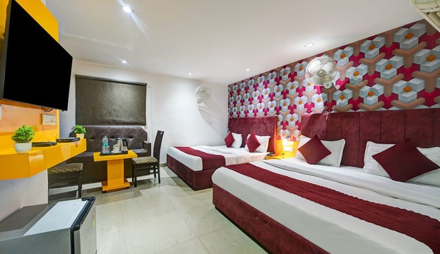 Hotel The Kelvish Delhi Airport