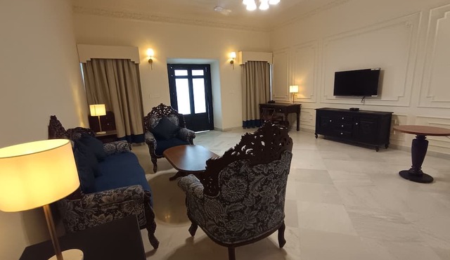 Balaram Palace Resort