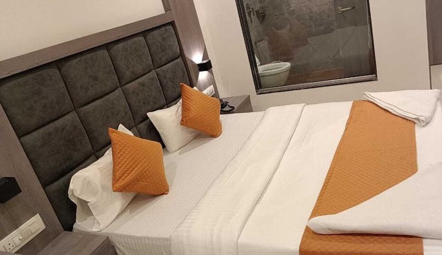 Hotel Metro Inn in Mumbai