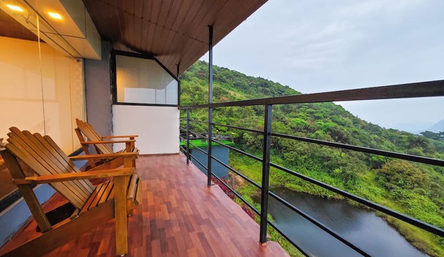 Ibex Resorts, Valparai (Tale Rock)