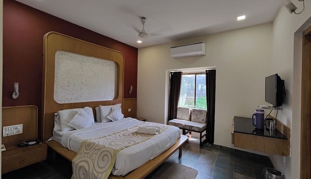 Hotel maharaja international