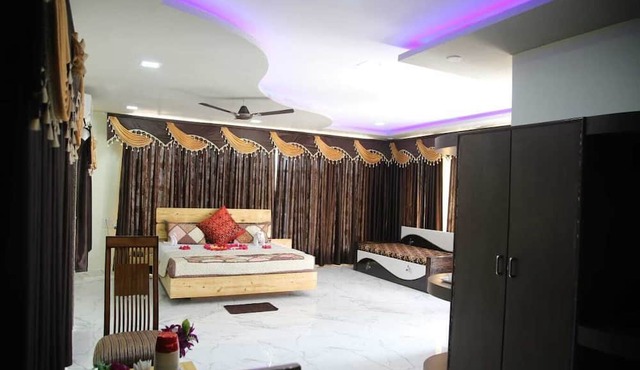 Padmini Heritage Resort