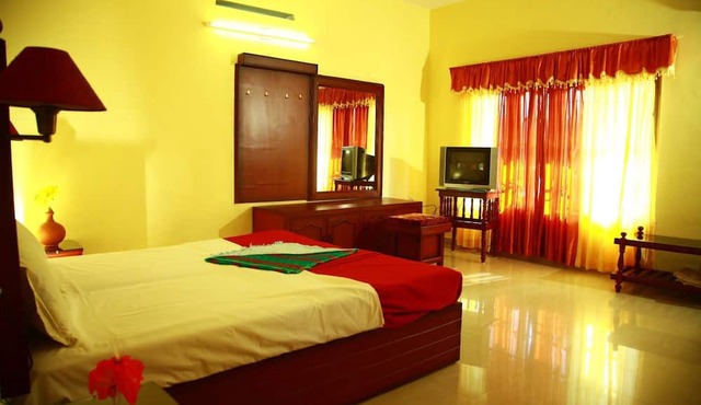 Jungle Palace Homestay