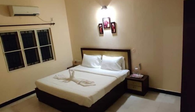 Coral Shelters Service Apartments Keelavasal