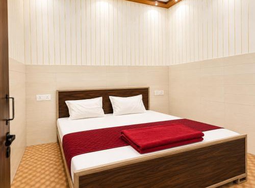 Usha Atithi Niwas Near By Jain Mandir Walking Distance Shree Ram Mandir 150mtr NON AC Rooms Available