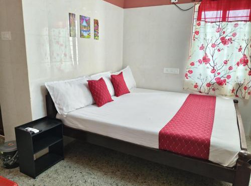 Hotel Jyothi Kumar Royal Ac,Non Ac Rooms