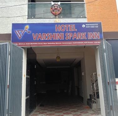 Hotel Varshini Spark Inn