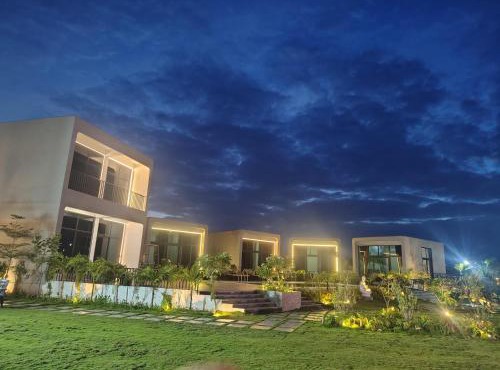 Achala Resorts