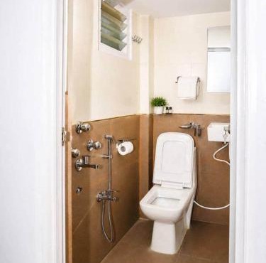 Scenic Hill View 2BHK | Kailasagiri & Beach