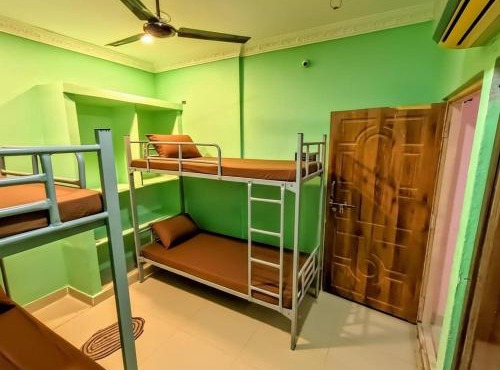 Tiny Hub, Smart & Comfy Rooms