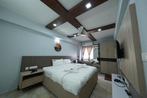 KR Grand Residency