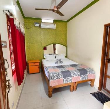 Thilak Home Stay