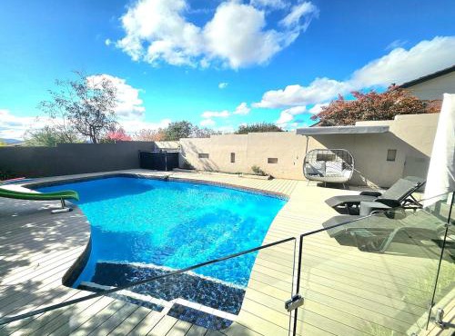 Guest Suite in Duffy with Pool View in Weston Creek