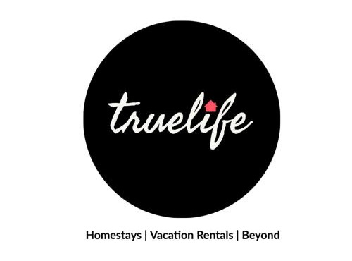 TrueLife - Railway station - On way to Balaji Temple - Breakfast included - Large 2BHK AC Apartments - Enjoy morning Coffee Tea Milk - Modular Kitchen - Fast WiFi, Jio Smart TV - Easy access to all Temples - Travels - TrueLife's service with lots of Love