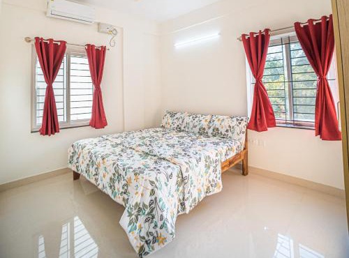 Castle JP Service Apartments